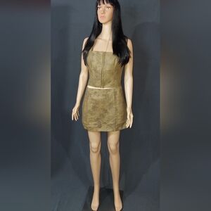 NWT! Lulus Floral Faux Leather Top And Skirt both Size M